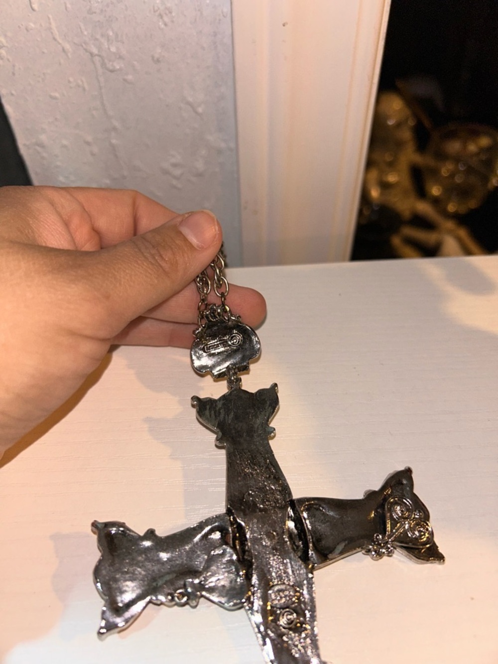HOLLYCRAFT TAMMEY JEWELS CROSS NECKLACE - Picture 4 of 5